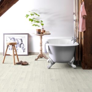 Juno Sheet Vinyl – Scandi Oak in a bathroom